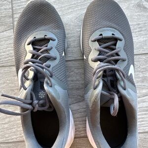 Nike Gray and White Men's Sneakers